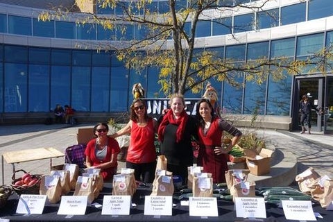 United Way volunteers